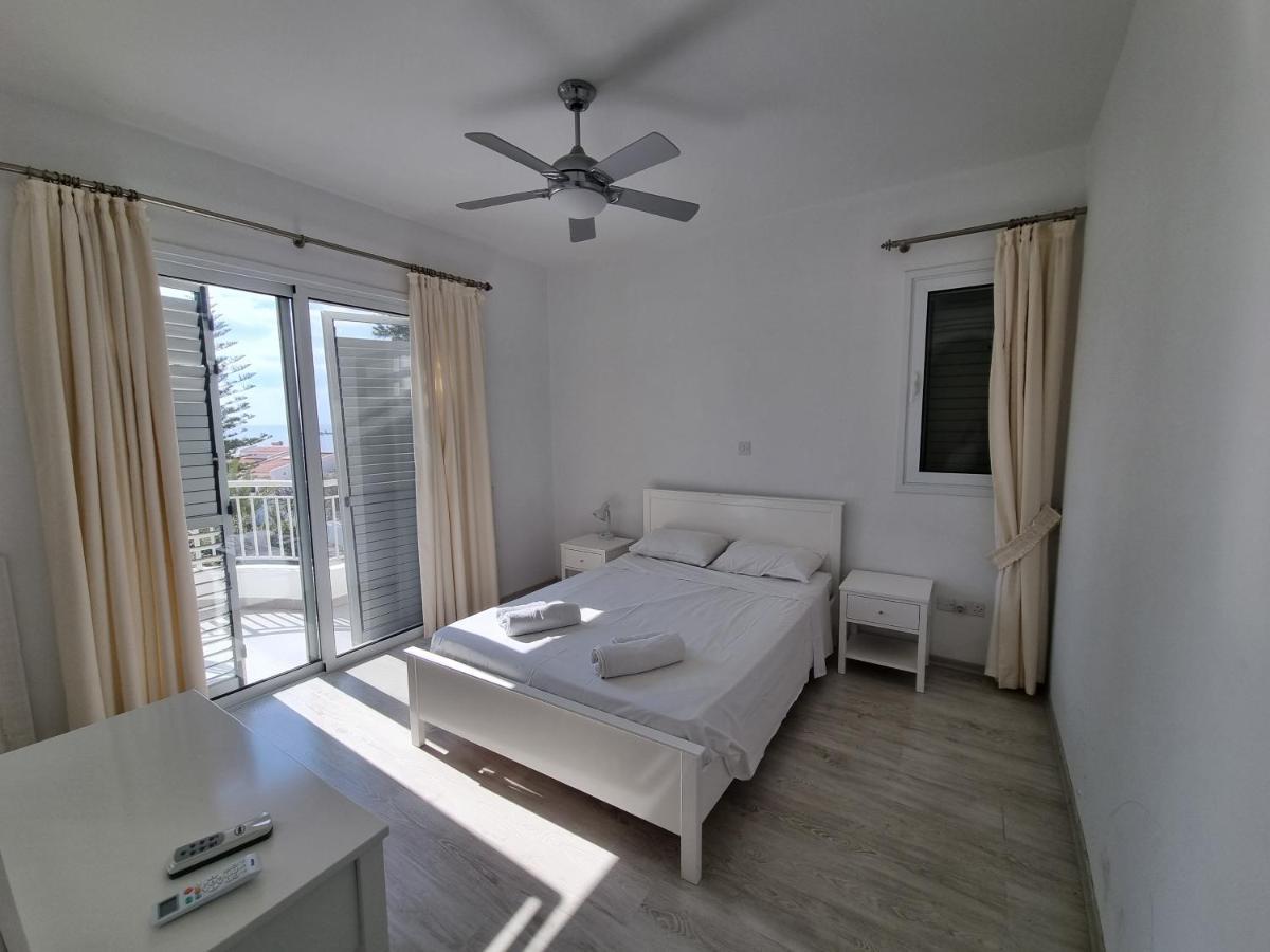 Coral Blue Bay Villa Корал-Бэй Экстерьер фото