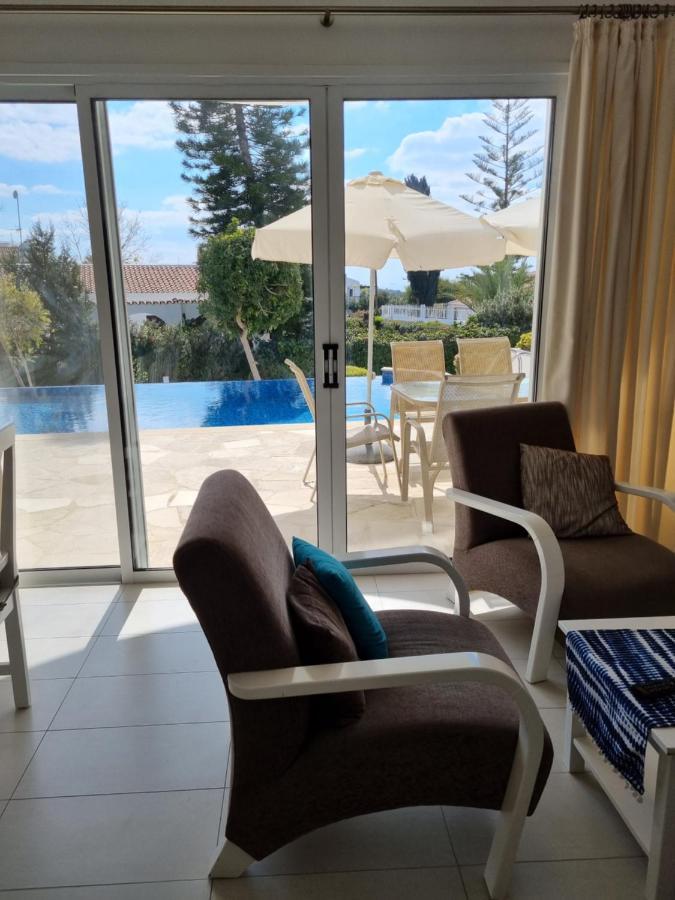 Coral Blue Bay Villa Корал-Бэй Экстерьер фото