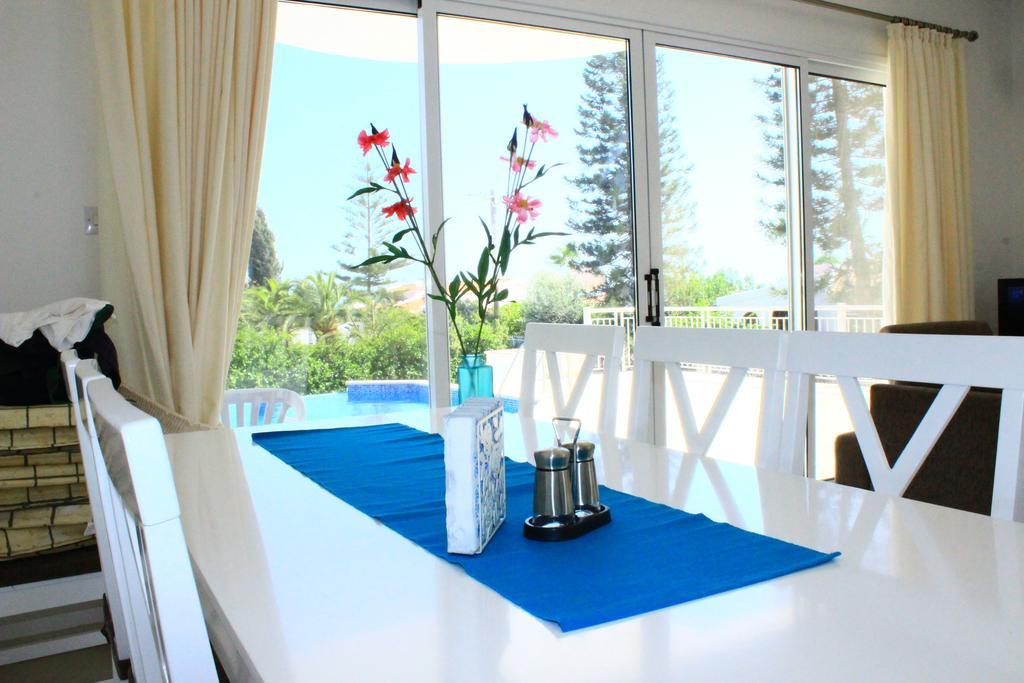Coral Blue Bay Villa Корал-Бэй Экстерьер фото
