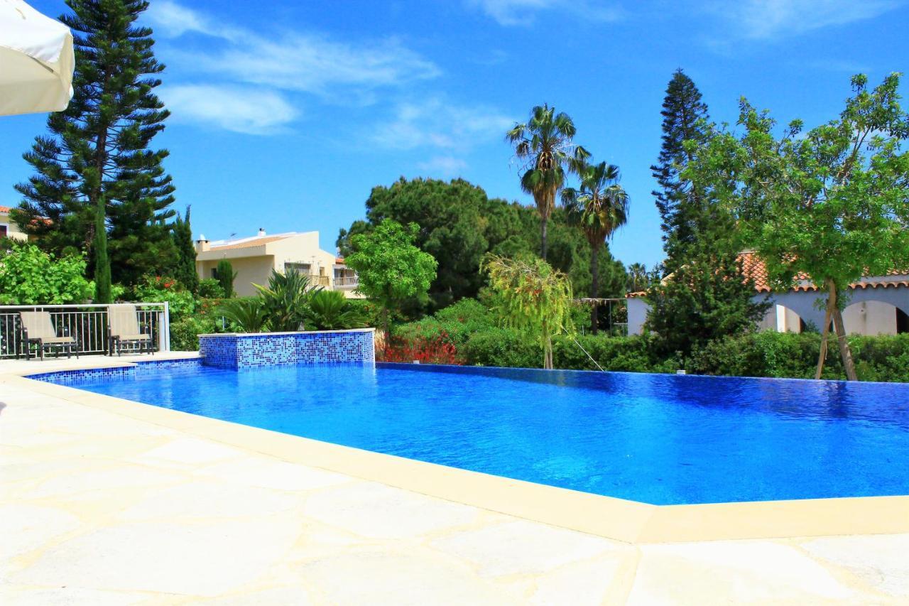 Coral Blue Bay Villa Корал-Бэй Экстерьер фото